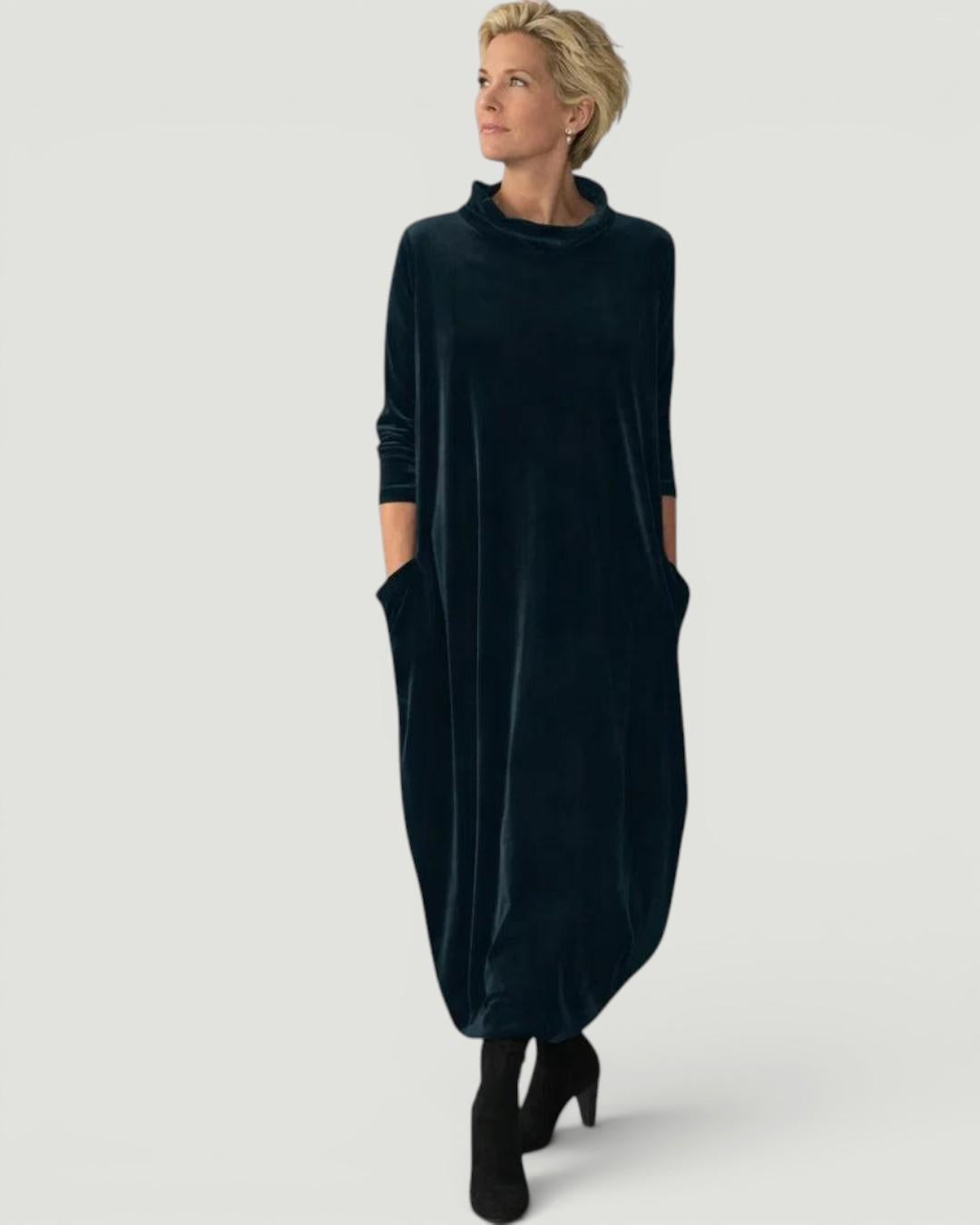 Evelyn™ Velvet Maxi Dress